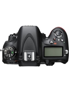 Nikon D610 (Corpo) - Detalhes