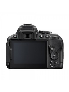 Nikon D5300 + 18 55mm - LCD