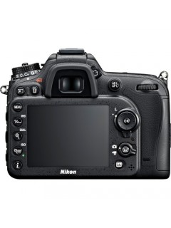 Nikon D7100 + 18 140mm VR - LCD