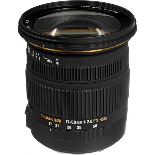 Lente Sigma 17-50mm f/2.8 EX DC OS HSM (Nikon)